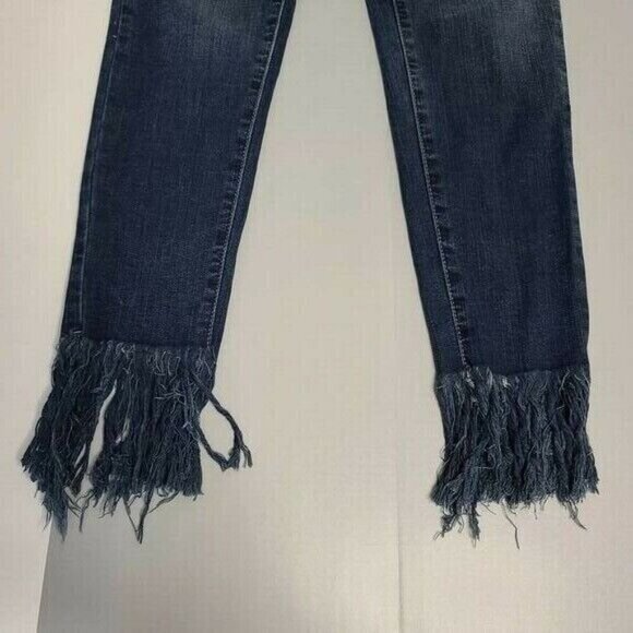 BLANK NYC Jeans The Bond Fringe Hem Skinny Sz 26 Medium Blue Wash Grunge Boho - Picture 3 of 8